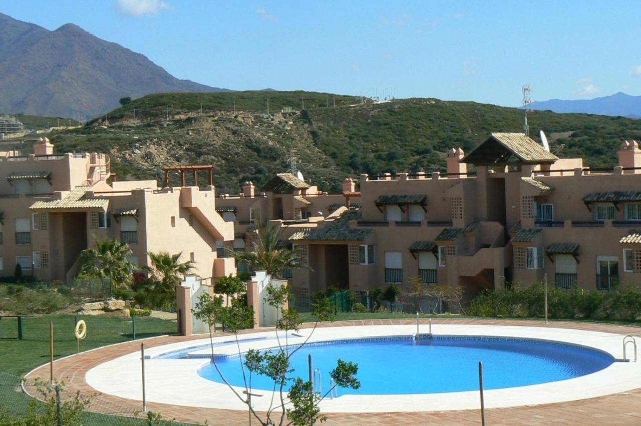 Penthouse With Roof Terrace, Bbq, Pool- And Sea Views Appartement Buenas Noches Buitenkant foto