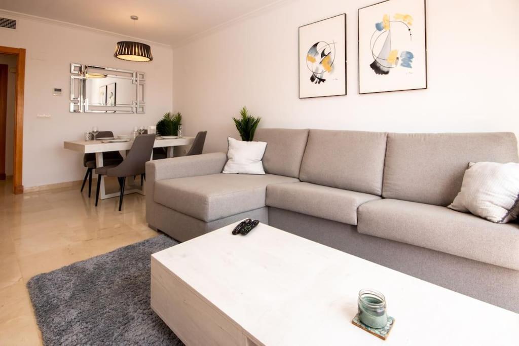 Penthouse With Roof Terrace, Bbq, Pool- And Sea Views Appartement Buenas Noches Buitenkant foto